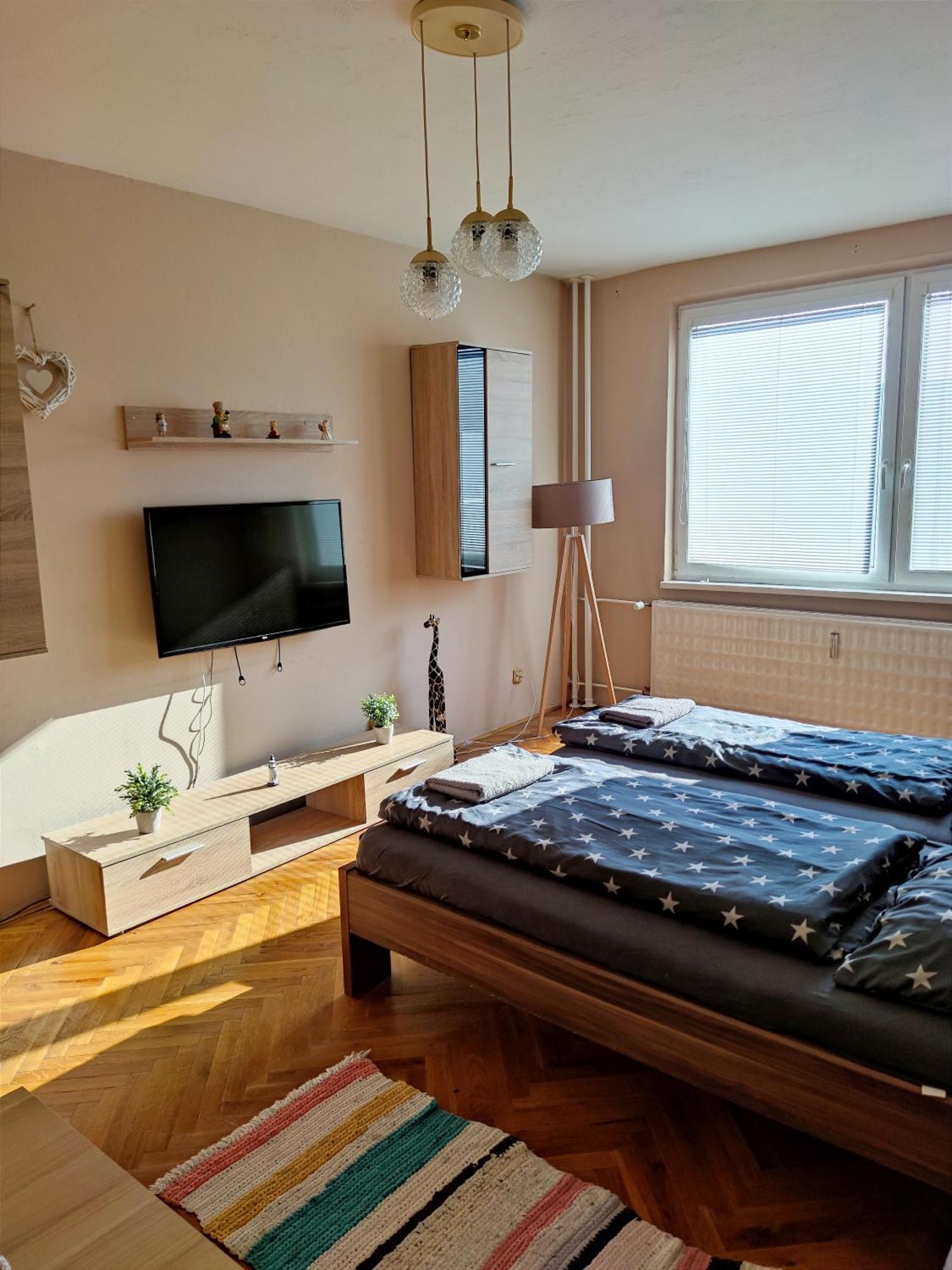 Fast Apartment In The Centrum Levice Exterior photo